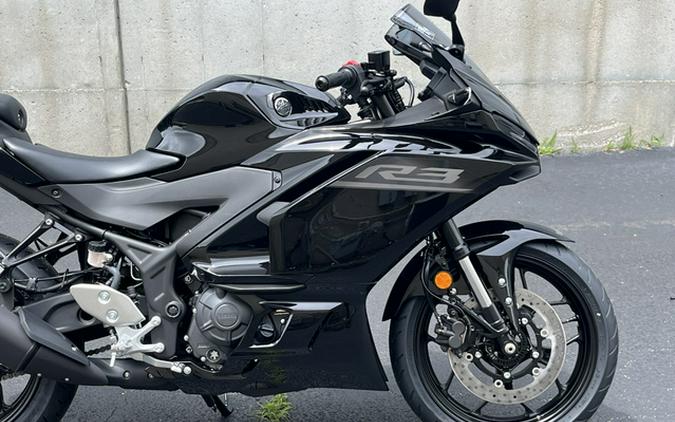 2026 Yamaha YZF R3 ABS
