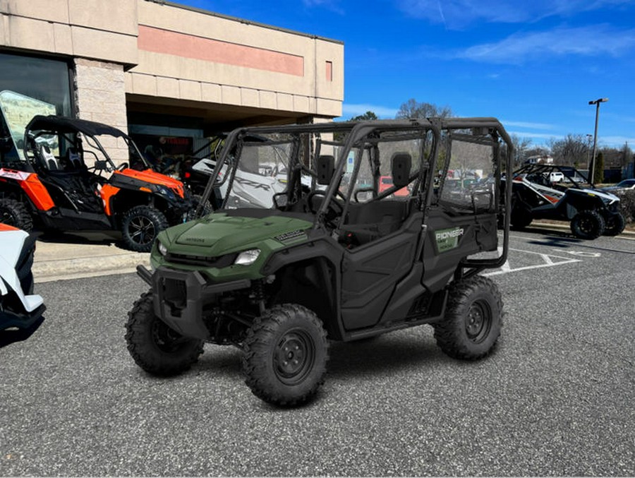 2022 Honda® Pioneer 1000-5