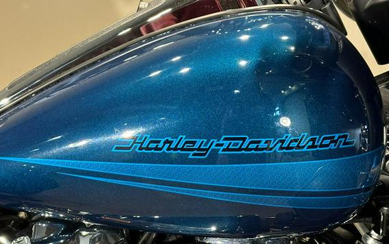 2020 Harley-Davidson® FLHTCUTG - Tri Glide® Ultra