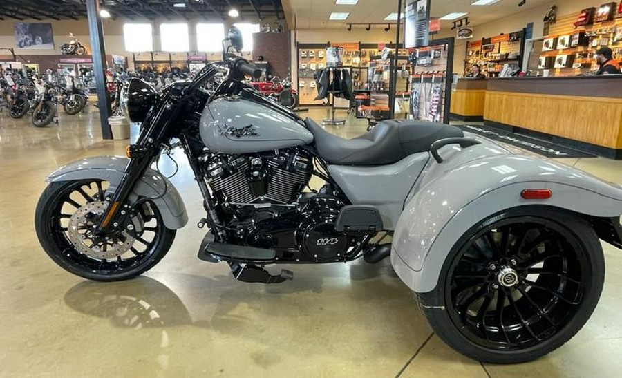 2024 Harley-Davidson® FLRT - Freewheeler®