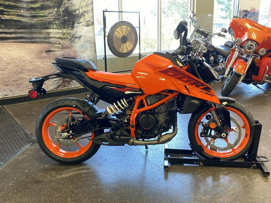 2024 KTM 390 Duke