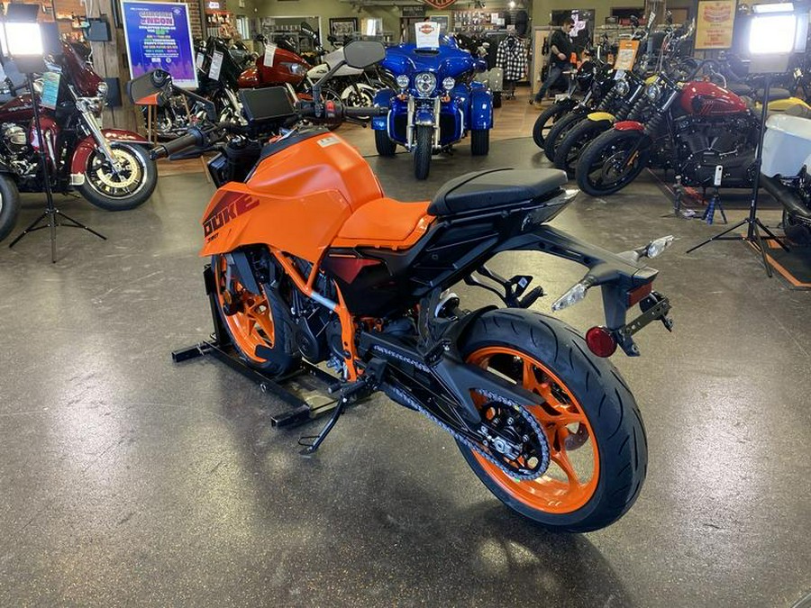 2024 KTM 390 Duke