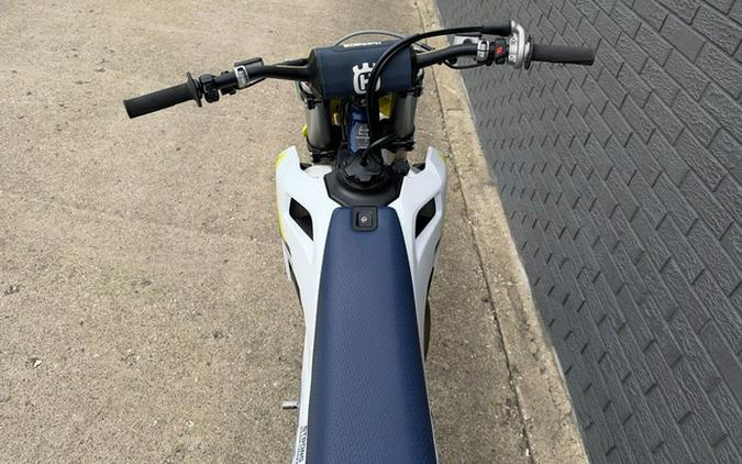 2025 Husqvarna FC 250