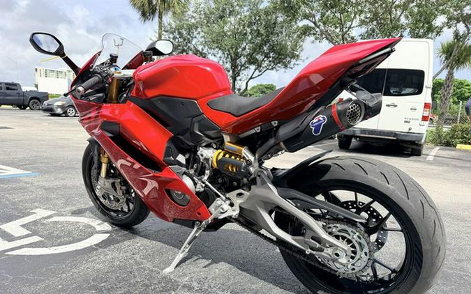 2025 Ducati Panigale V2 S