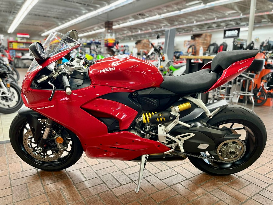 2022 Ducati Panigale V2