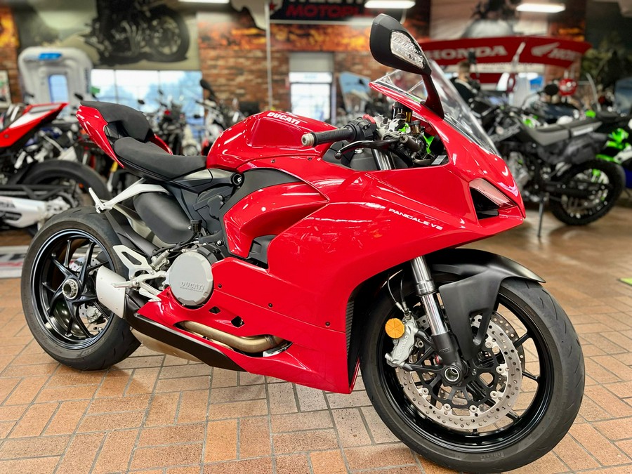 2022 Ducati Panigale V2