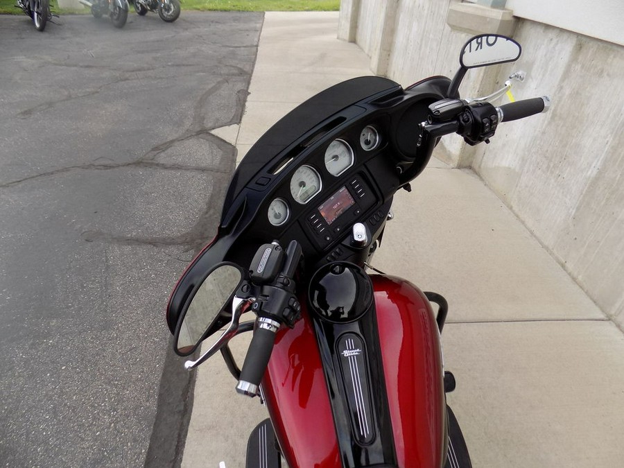 2017 Harley-Davidson® FLHX - Street Glide®