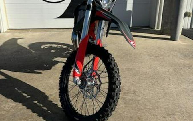 2026 Beta 300 XTrainer