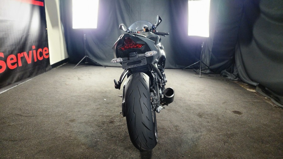 2025 KAWASAKI NINJA ZX-6R - F022012