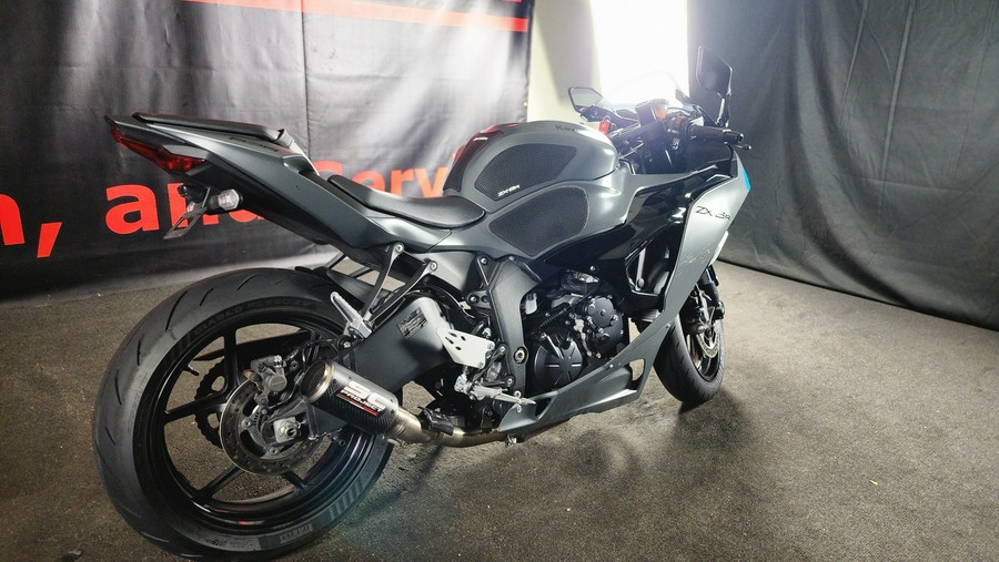 2025 KAWASAKI NINJA ZX-6R - F022012