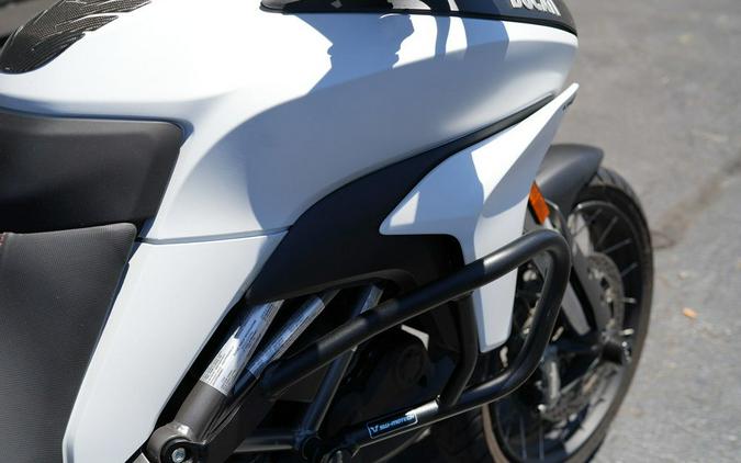 2018 Ducati Multistrada 950 SW Star White Silk