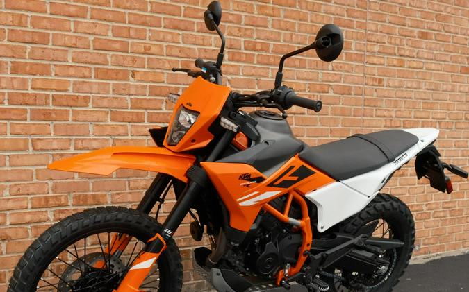 2025 KTM Adventure R 390