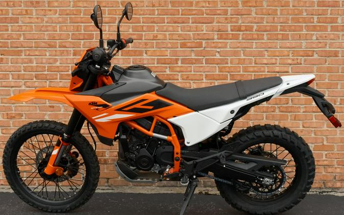 2025 KTM Adventure R 390