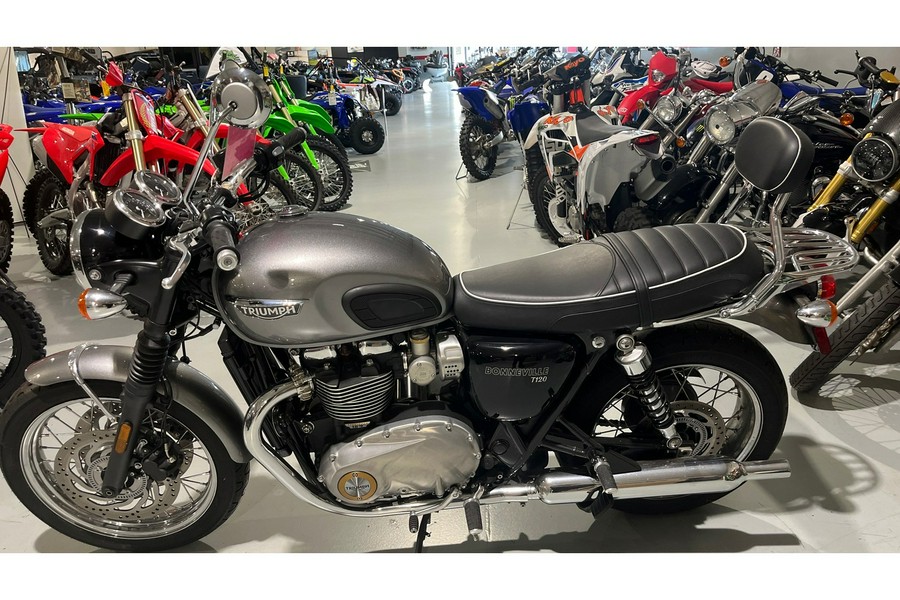 2020 Triumph BONNEVILLE T120