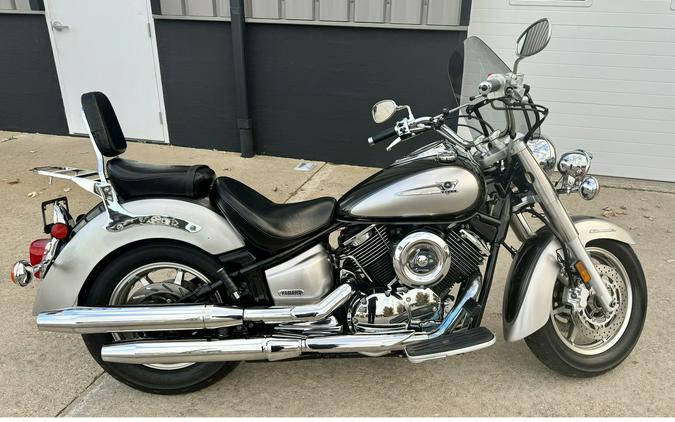 2004 Yamaha V Star 1100 Classic