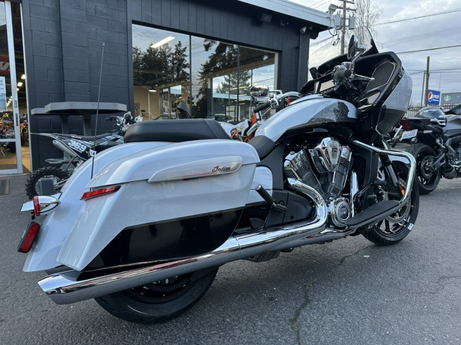 2025 Indian Challenger Limited 112 Ghost White Metallic With