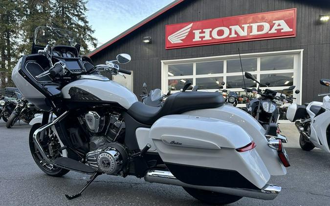 2025 Indian Challenger Limited 112 Ghost White Metallic With