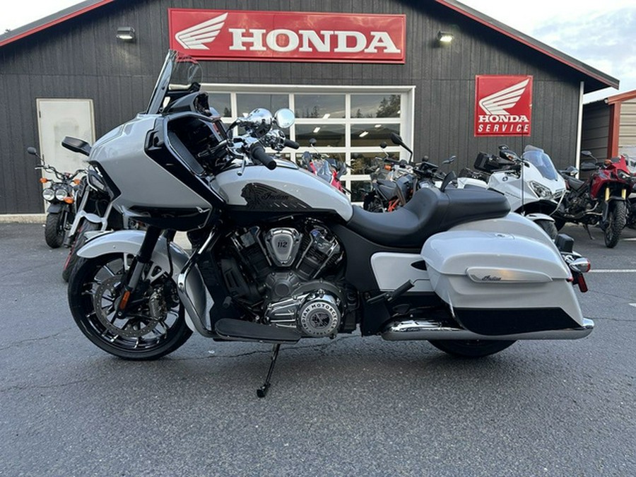 2025 Indian Challenger Limited 112 Ghost White Metallic With