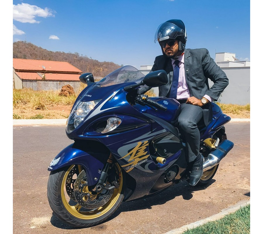 2009 SUZUKI GSX1300R - F101557
