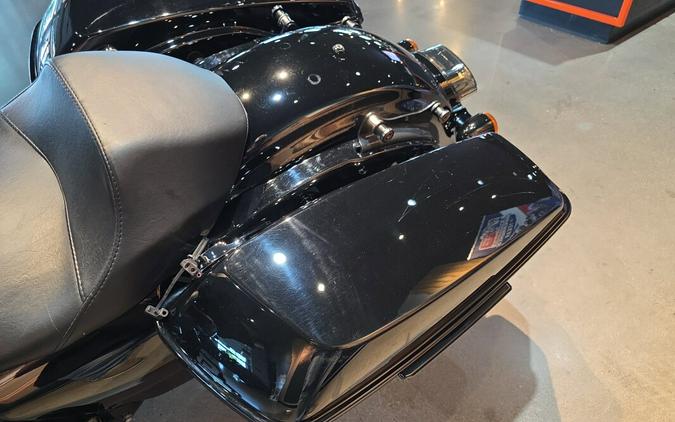 FLHXST 2023 Street Glide® ST