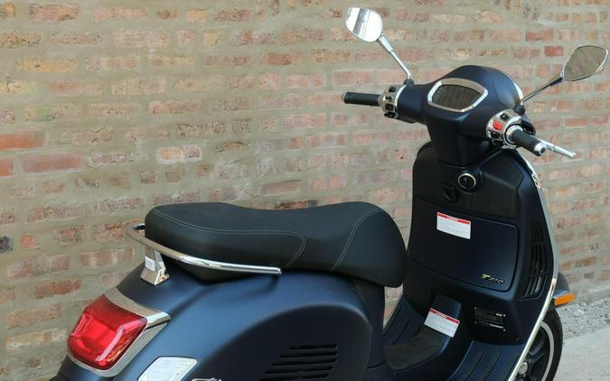 2025 Vespa GTS 310 SuperTech