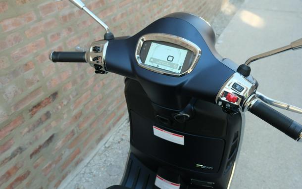 2025 Vespa GTS 310 SuperTech