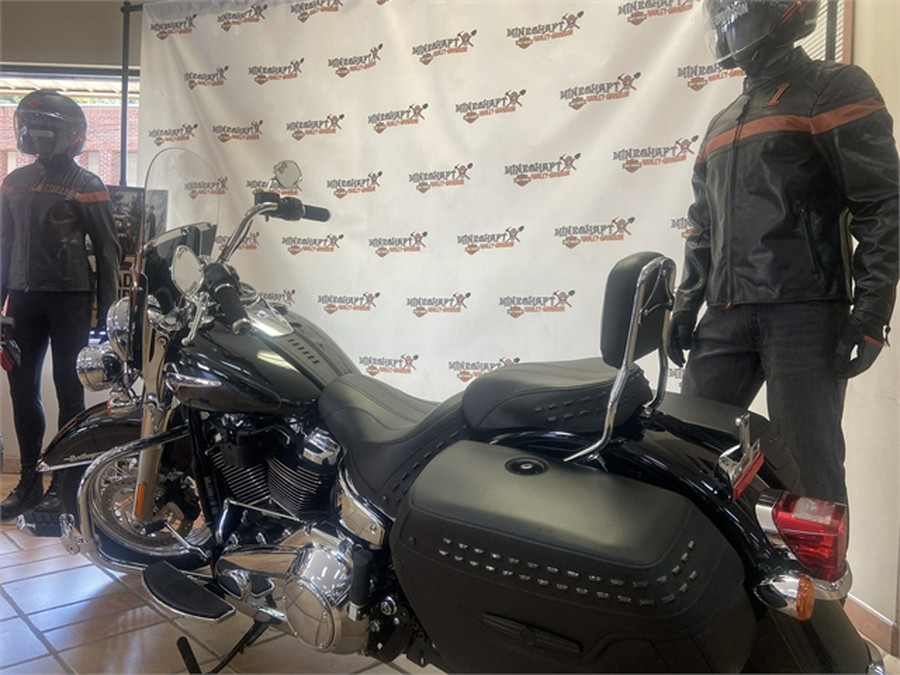 2020 Harley-Davidson FLHC Heritage Classic