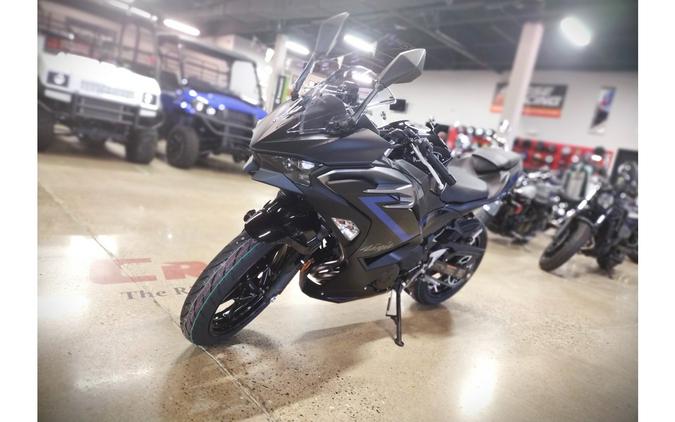 2025 Kawasaki Ninja® 500 SE ABS