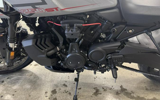 2025 Harley-Davidson Pan America 1250 ST
