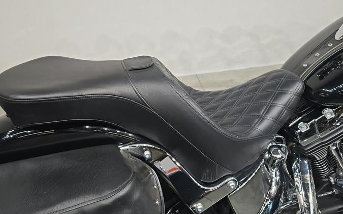 FLSTC 2017 Heritage Softail® Classic