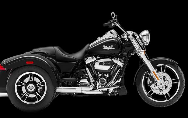 2022 Harley-Davidson® Freewheeler® Vivid Black