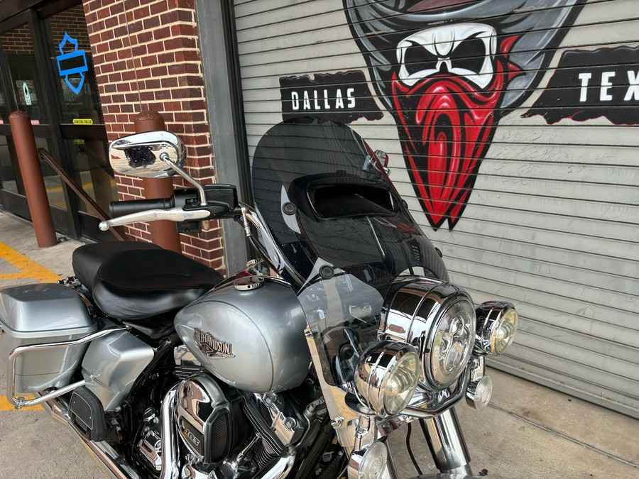2014 Harley-Davidson Road King®