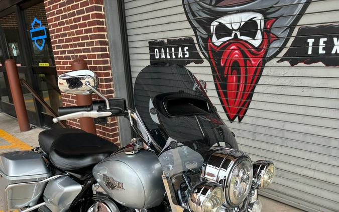 2014 Harley-Davidson Road King®