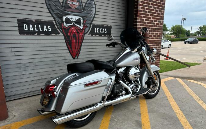 2014 Harley-Davidson Road King®