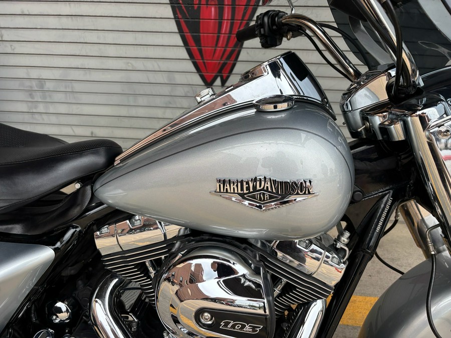 2014 Harley-Davidson Road King®