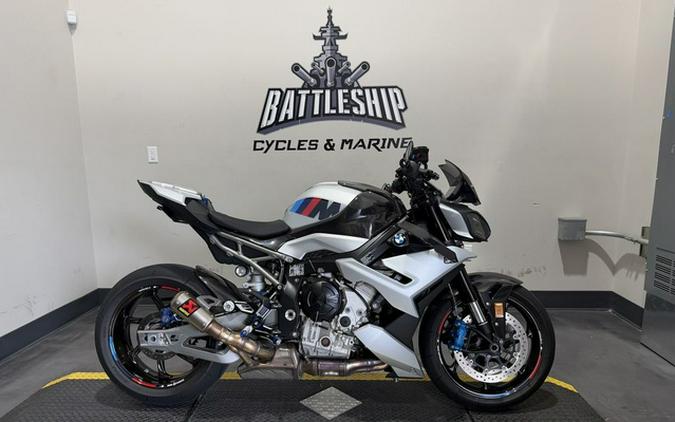 2025 BMW M 1000 R White Aluminum Metallic Matte