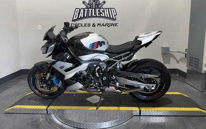 2025 BMW M 1000 R White Aluminum Metallic Matte