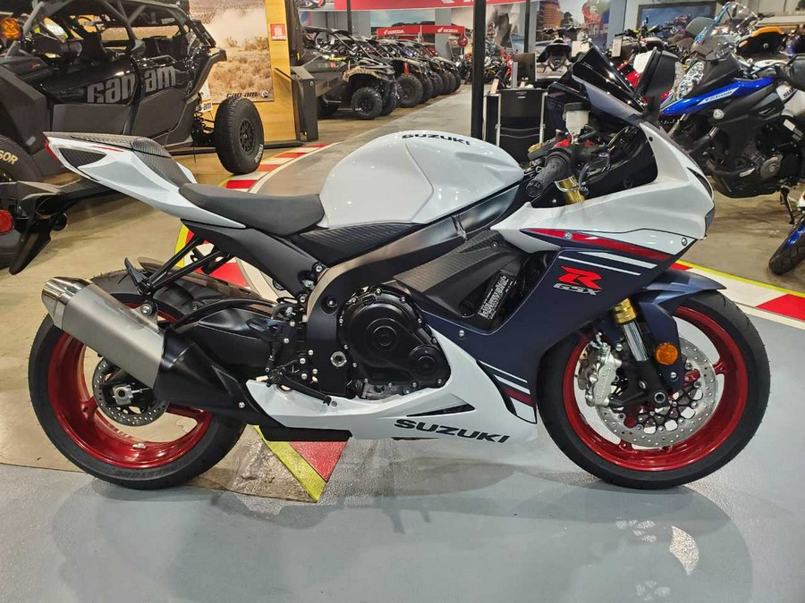 2024 SUZUKI GSX-R750