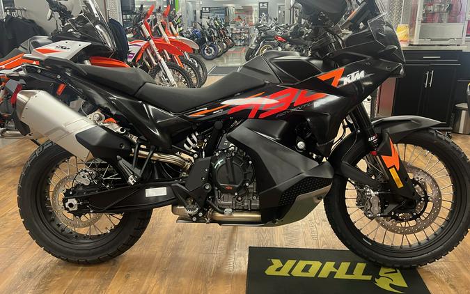 2024 KTM 790 Adventure