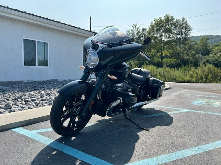 2022 BMW R 18 B Black Storm Metallic