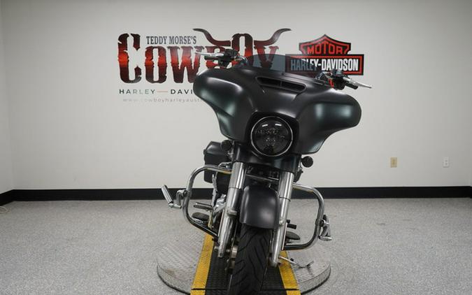 2017 Harley-Davidson Street Glide FLHXS - Special