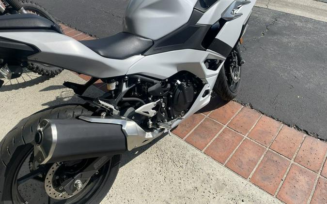 2025 Kawasaki Ninja 500