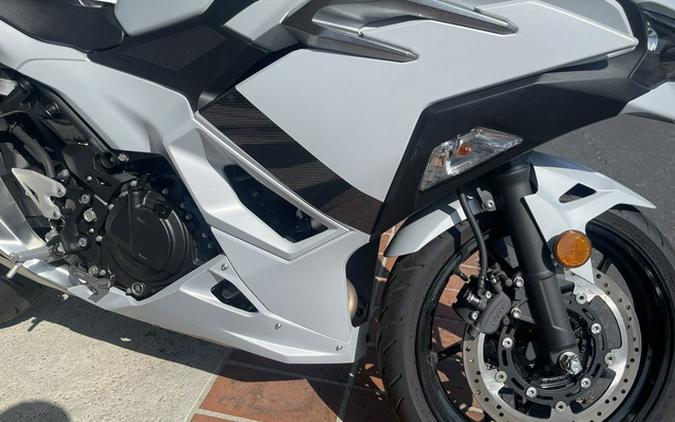 2025 Kawasaki Ninja 500