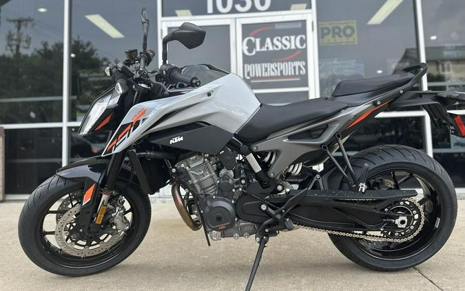 2023 KTM 790 Duke First Look [7 Fast Facts]