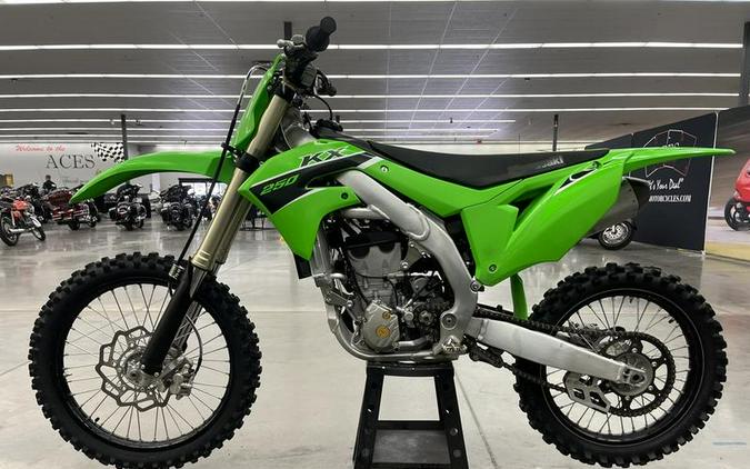 2023 Kawasaki KX™250