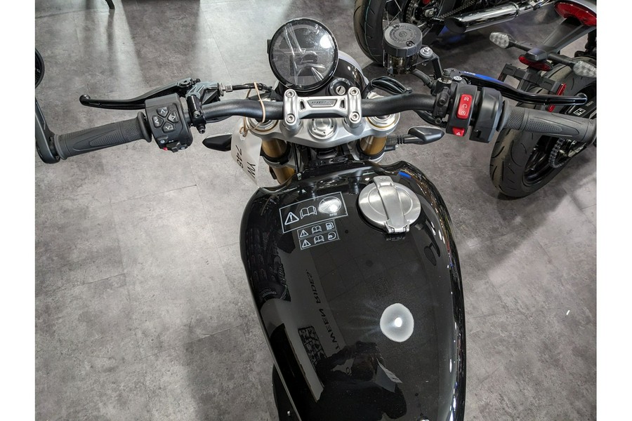 2025 Triumph Speed Twin 1200 RS