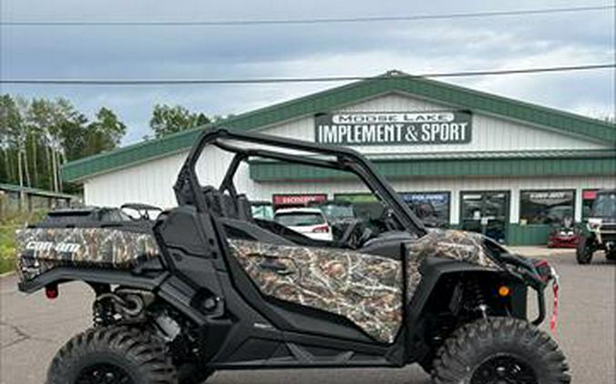 2024 Can-Am Commander X MR