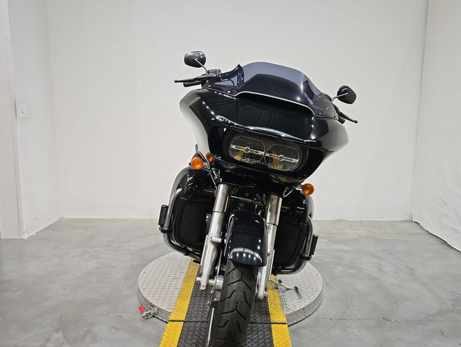 FLTRXS 2017 Road Glide® Special