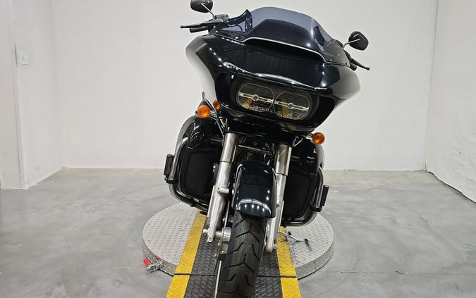 FLTRXS 2017 Road Glide® Special