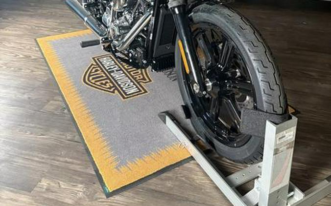 2026 Harley-Davidson® FXBB - Street Bob®